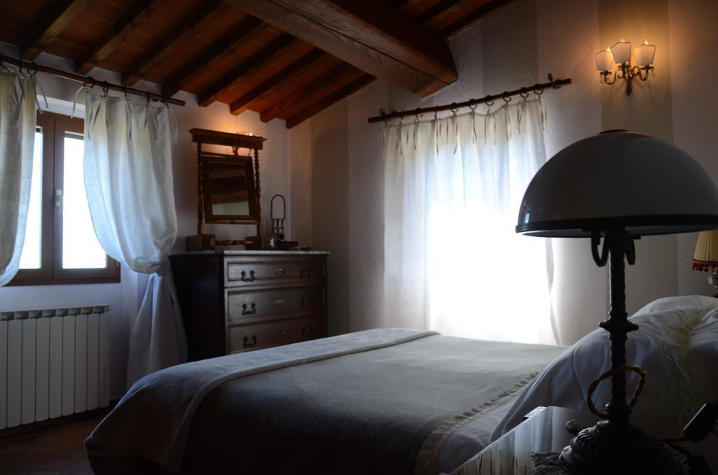 דירות Talla Il Borghetto Di Carra מראה חיצוני תמונה