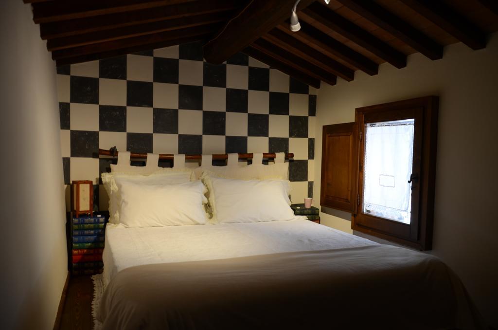 דירות Talla Il Borghetto Di Carra מראה חיצוני תמונה